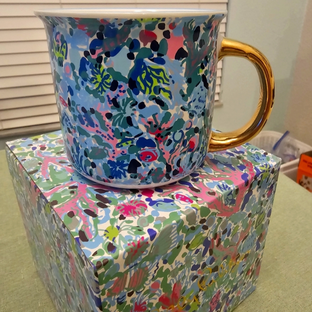 Lily Pulitzer olorful Floral Mug with Gold Handle